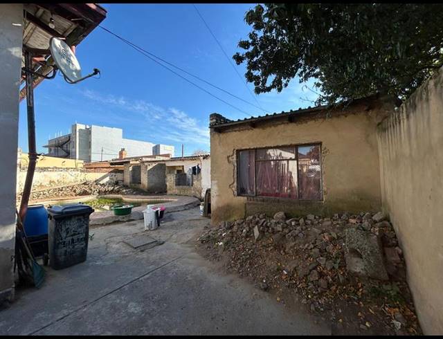 7 BEDROOM HOUSE FOR SALE IN KENSINGTON